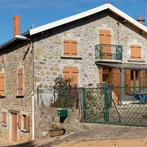 Hébergement de vacances De 25 Chemin Du Grand Pacher Le Bourg De 63120, Sauviat